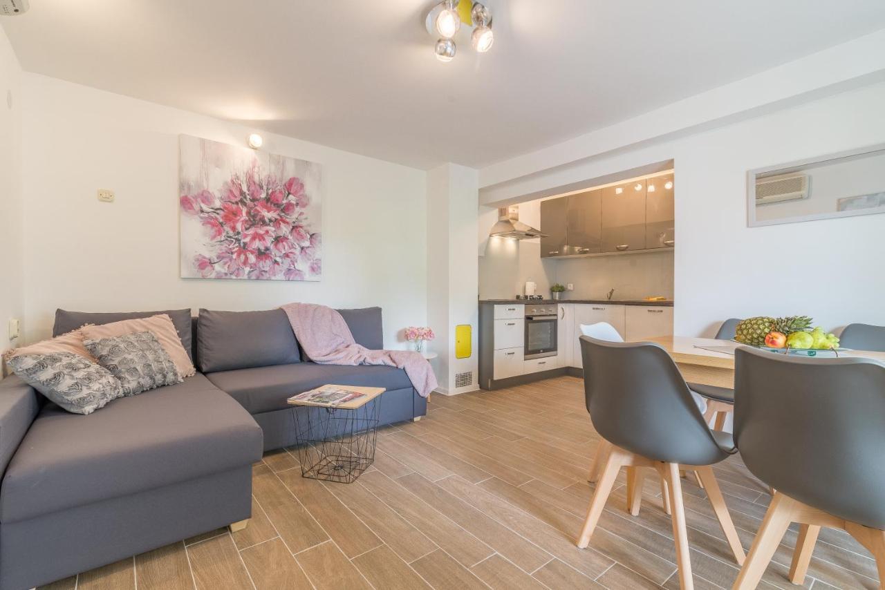 Apartments Punta Krusevo  Ngoại thất bức ảnh