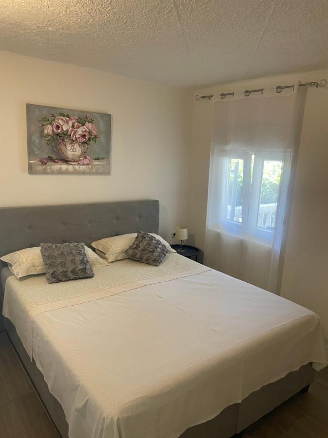 Apartments Punta Krusevo  Ngoại thất bức ảnh